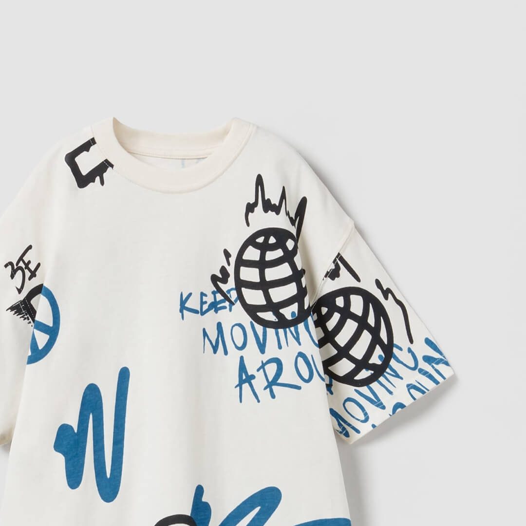 T-SHIRT WITH PRINT